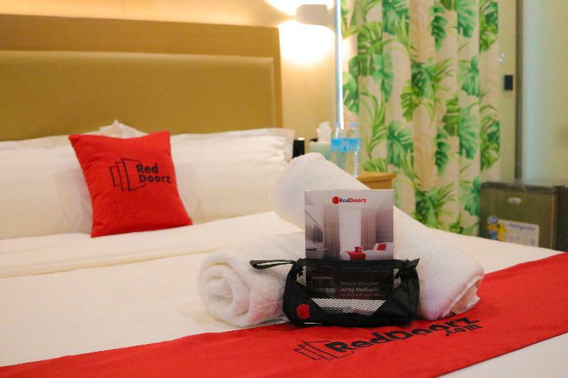 Reddoorz Plus @ As Fortuna Cebu Exteriér fotografie